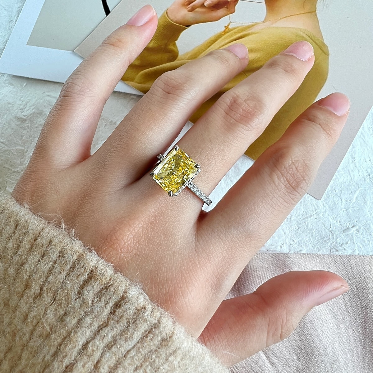 [GALE]4.0 Carat Luxurious Engagement Ring