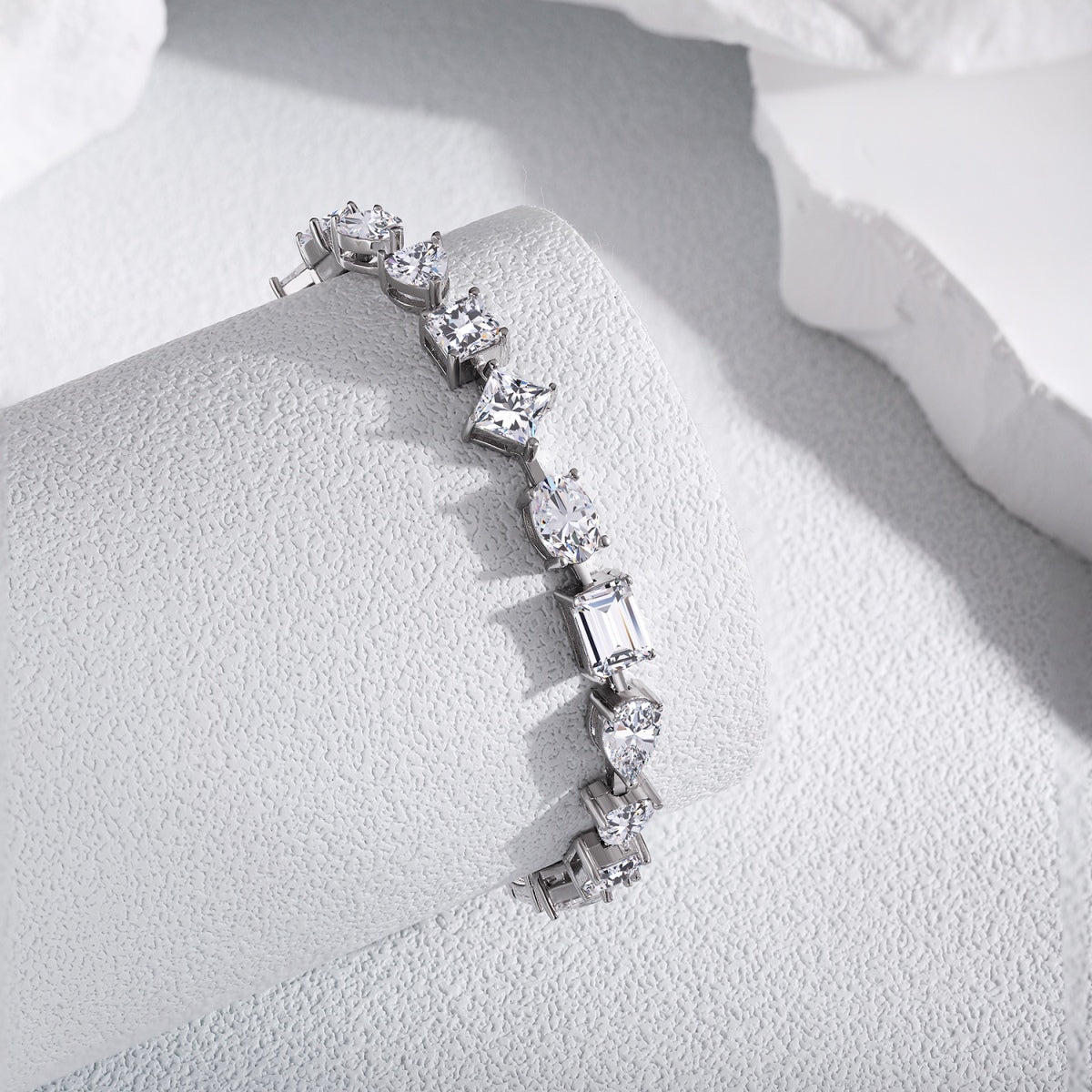 [GALE]Unique Exquisite Multi Cut Daily Bracelet