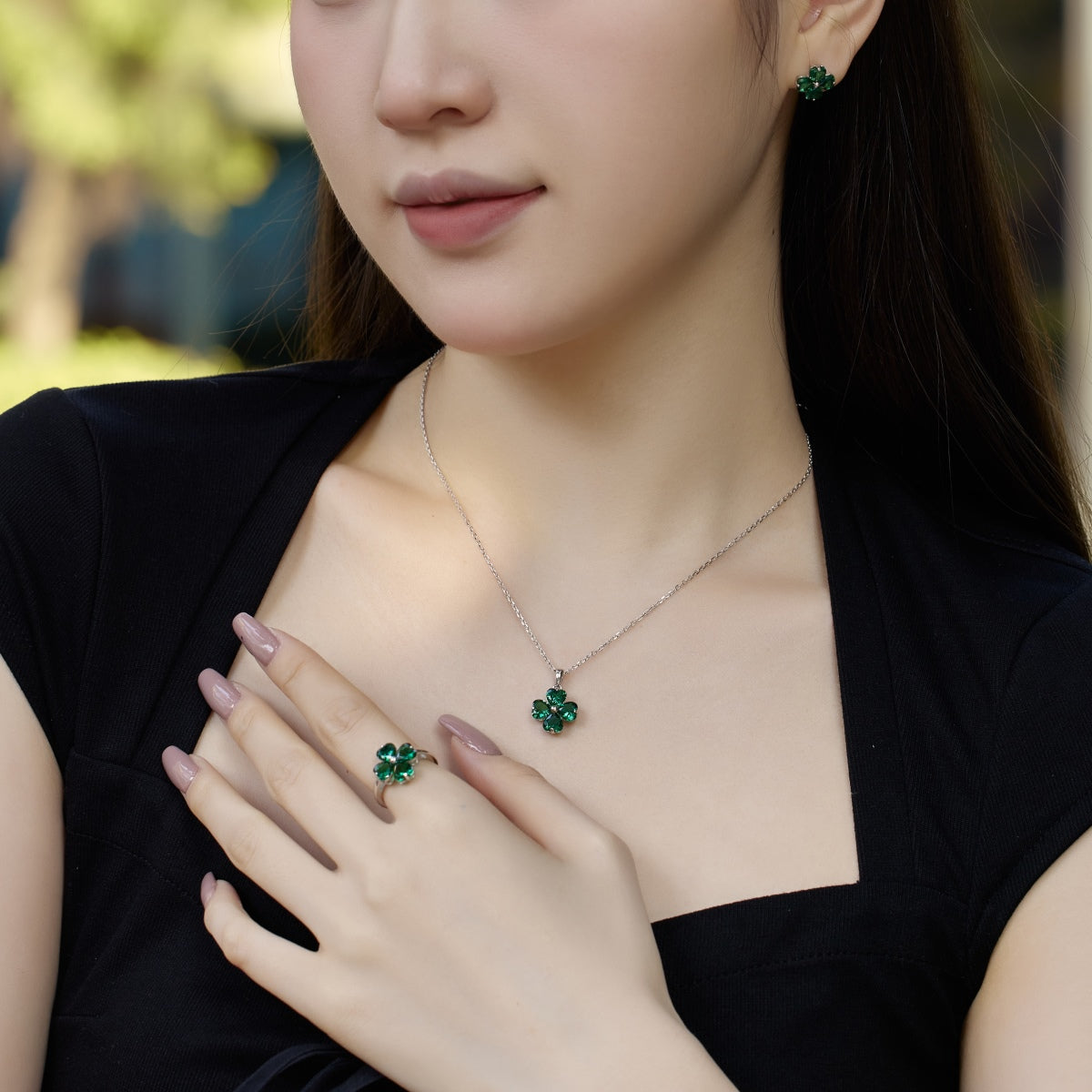 [GALE]Heart-Shaped Four-Leaf Clover Bead Necklace