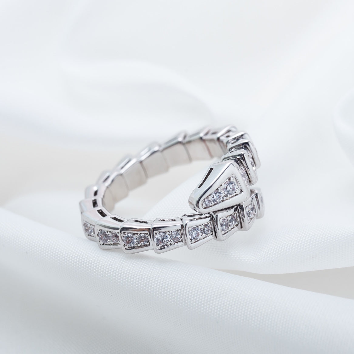 [GALE]SERPENTI RING SILVER DIAMOND PAVED 4MM
