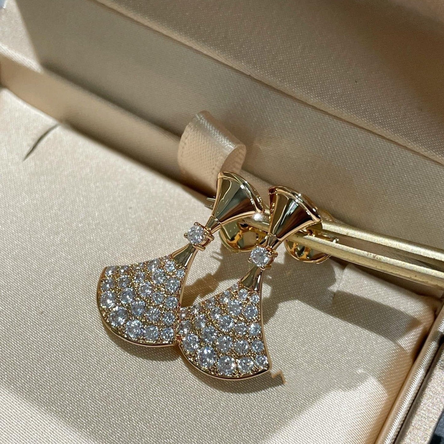[GALE]DREAM EARRINGS DIAMOND