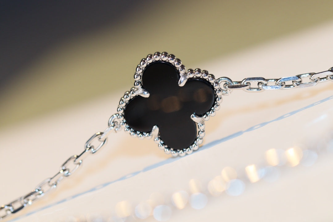 [GALE]CLOVER 20 MOTIFS ONYX DIAMOND SILVER