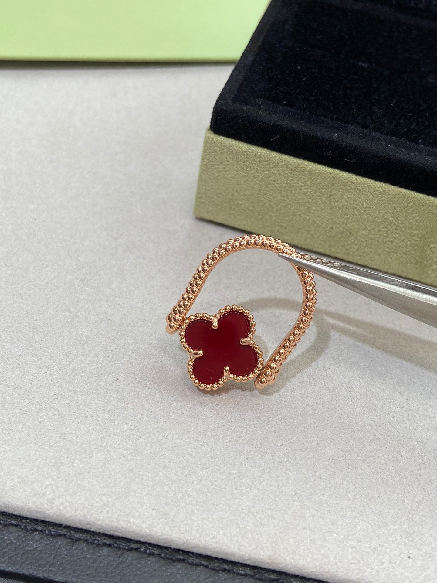 [GALE]CLOVER RIVERSIBLE ROSE GOLD RING
