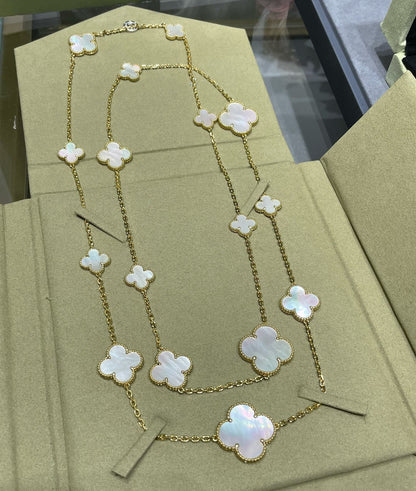 [GALE]CLOVER 16 MOTIF WHITE MOP GOLD NECKLACE