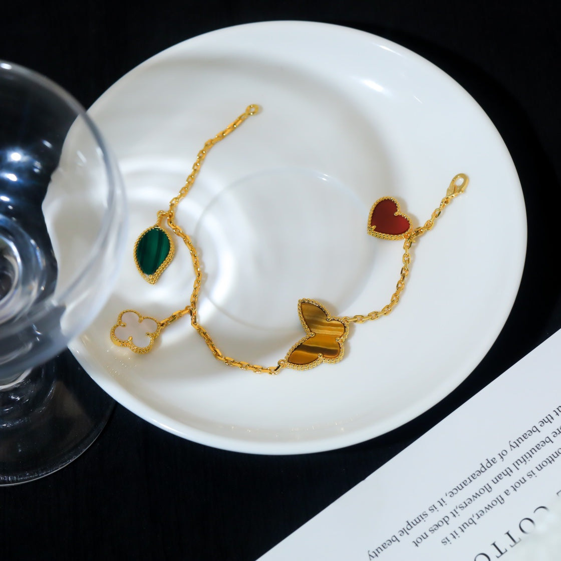 [GALE]LUCKY SPRING 5 MOTIF GOLD BRACELET