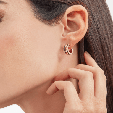 [GALE]ZERO 1 ROCK PINK GOLD EARRINGS WITH STUDDED SPIRAL AND BLACK CERAMIC