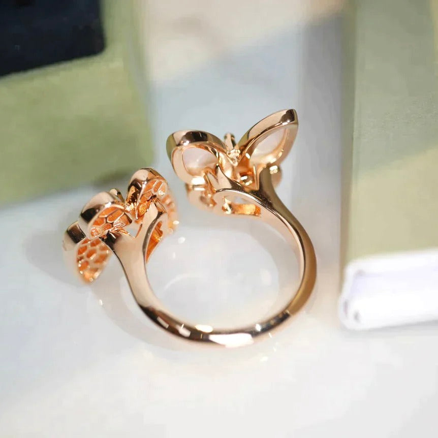 [GALE]TWIN BUTTERFLY DIAMOND MOP RING