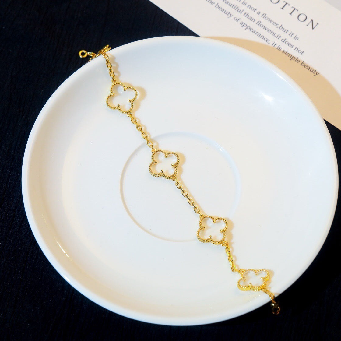 [GALE]CLOVER 5 MOTIF ROCK CRYSTAL BRACELET