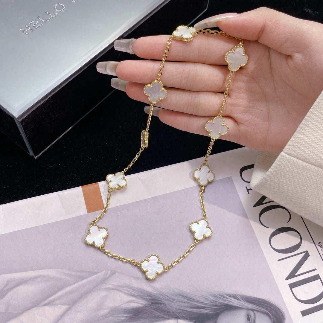 [GALE]CLOVER 10 MOTIFS WHITE MOTHER OF PEARL NECKLACE