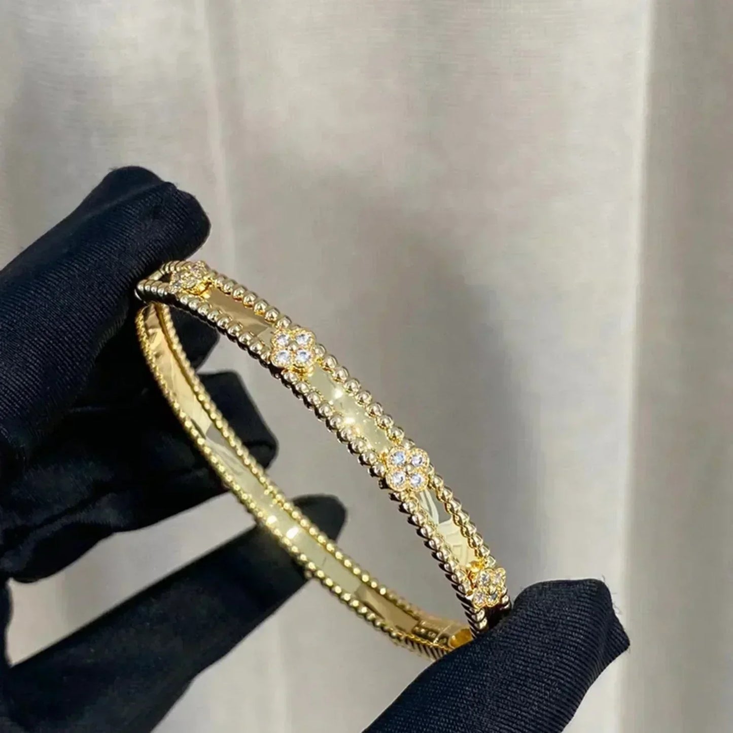 [GALE]CLOVER BRACELET 4MM DIAMONDS