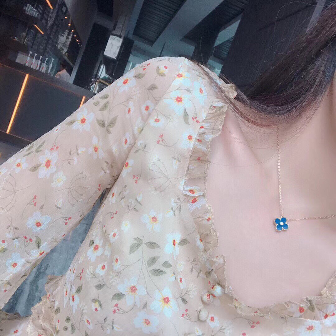 [GALE]CLOVER 15MM DIAMOND AND BLUE AGATE NECKLACE