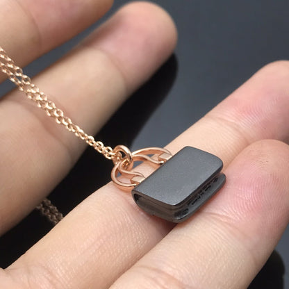 [GALE]WOMEN'S HM AMULETTES CONSTANCE PENDANT NECKLACE