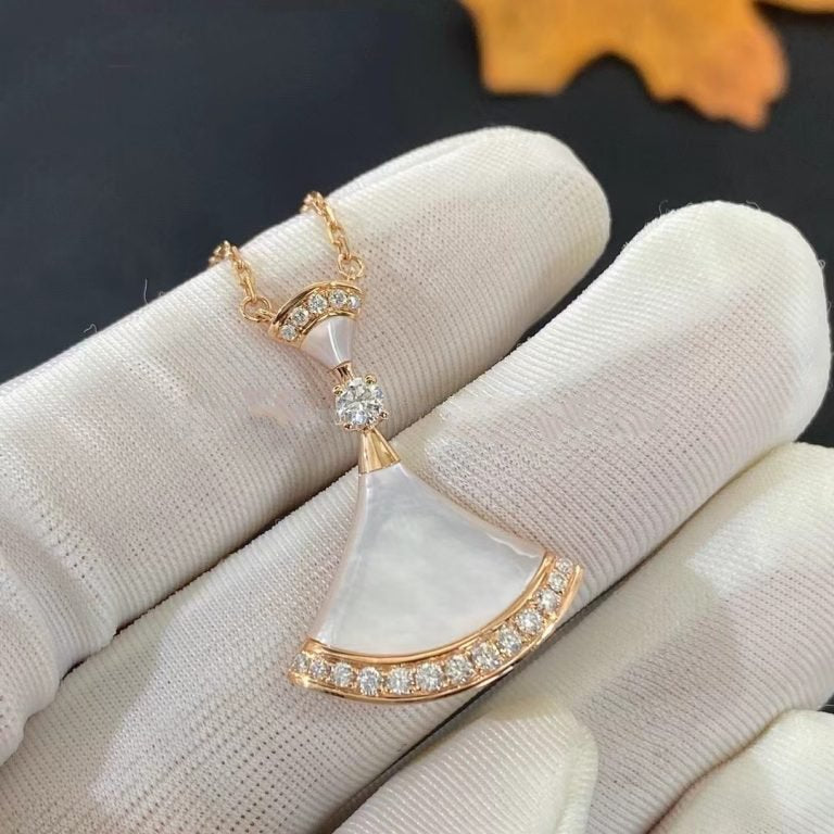 [GALE]DREAM NECKLACE MOP PINK GOLD DIAMOND