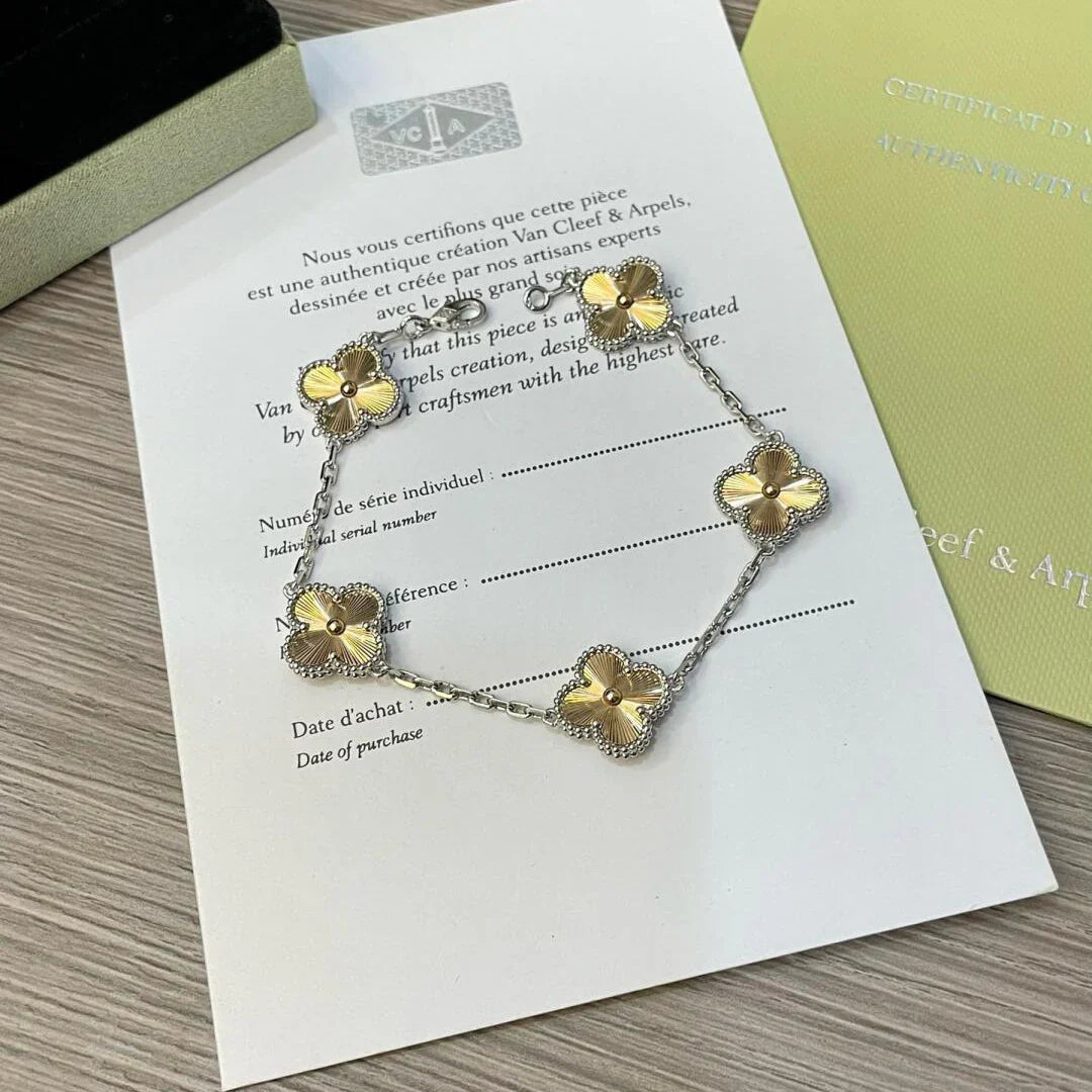 [GALE] CLOVER 5 MOTIF LASER BRACELET COLLECTION
