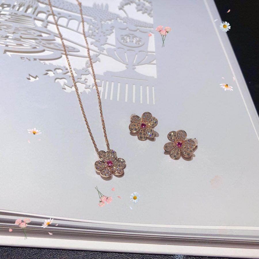 [GALE]FRIVOLE PINK GOLD FLOWER DIAMOND EARRINGS