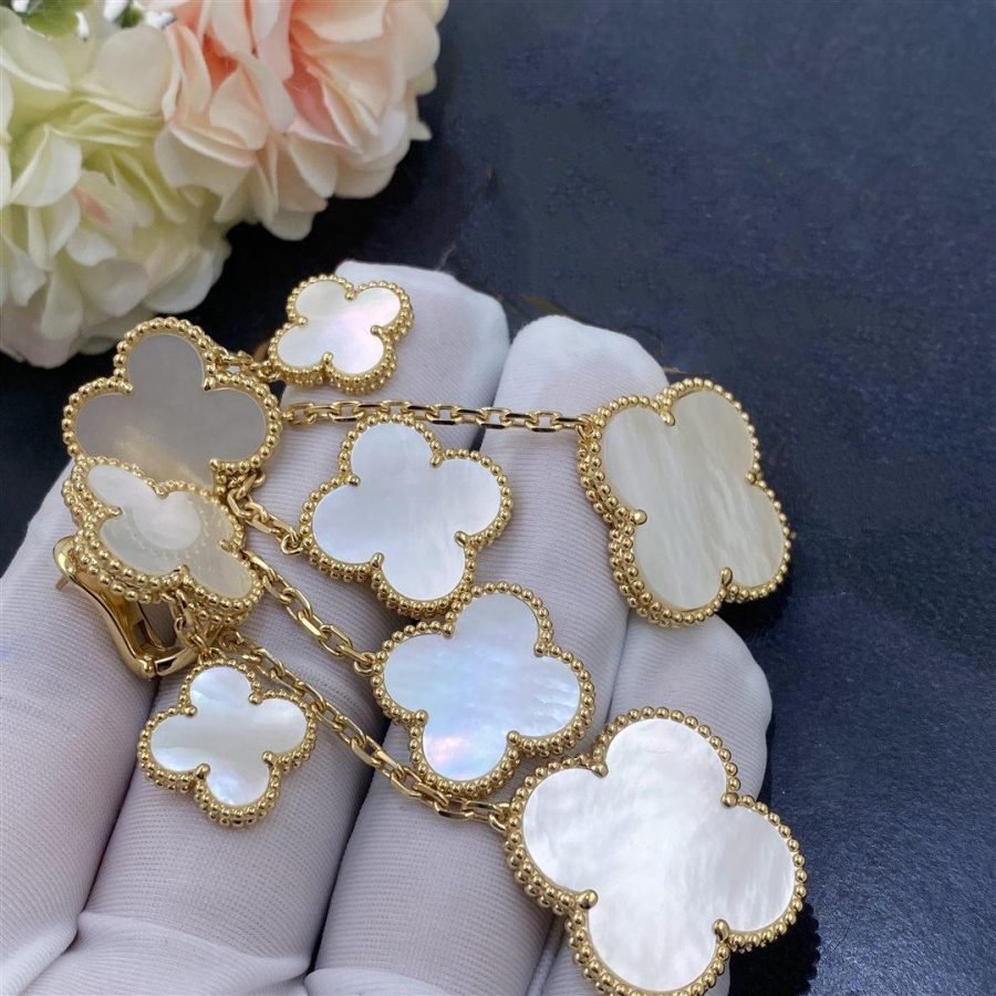 [GALE]CLOVER EARRINGS WHITE MOP 4 MOTIFS GOLD