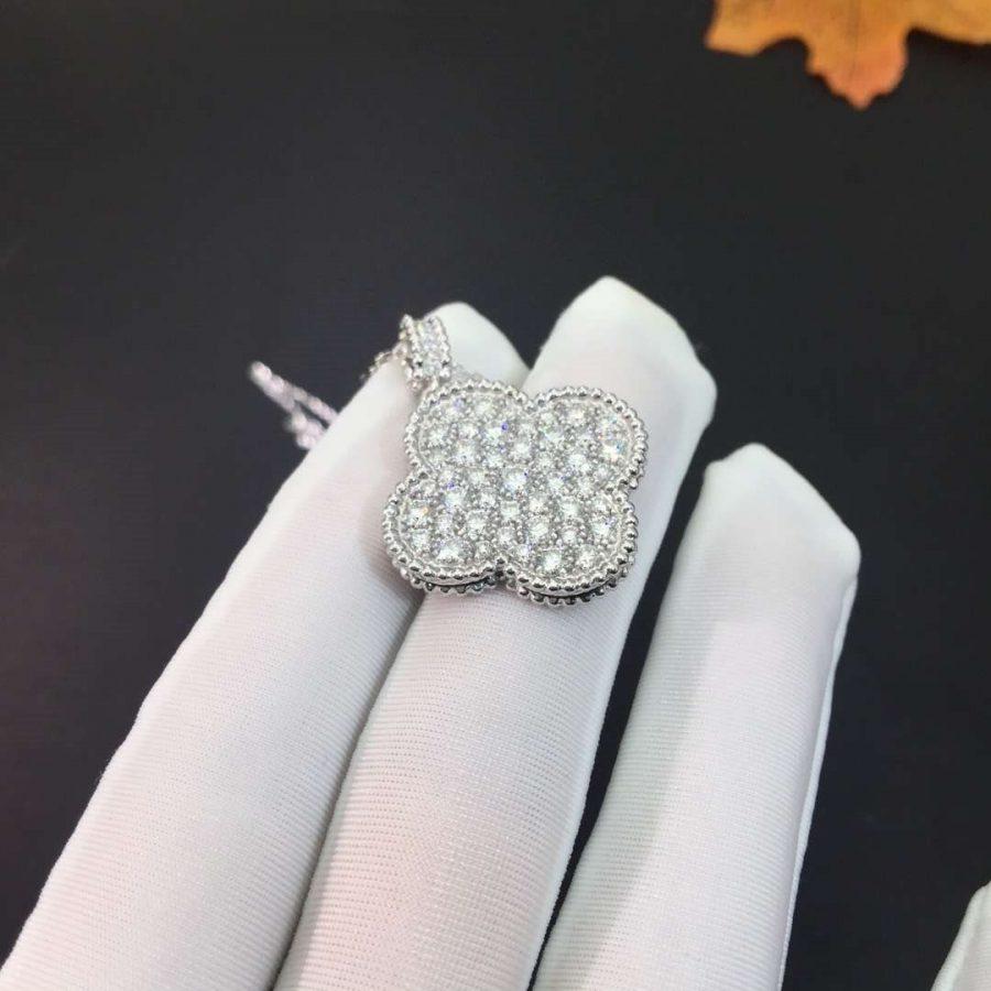[GALE]CLOVER 25MM SILVER FULL DIAMOND BIG CLOVER NECKLACE