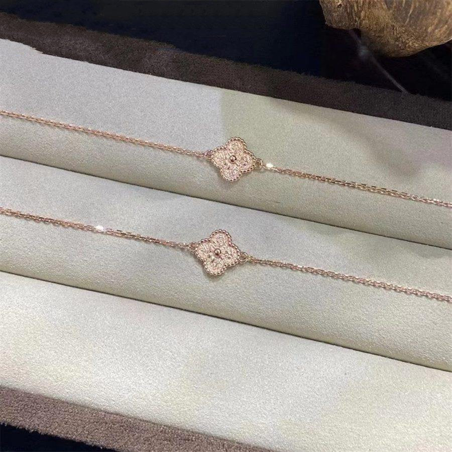 [GALE]CLOVER SINGLE FLOWER BRACELET